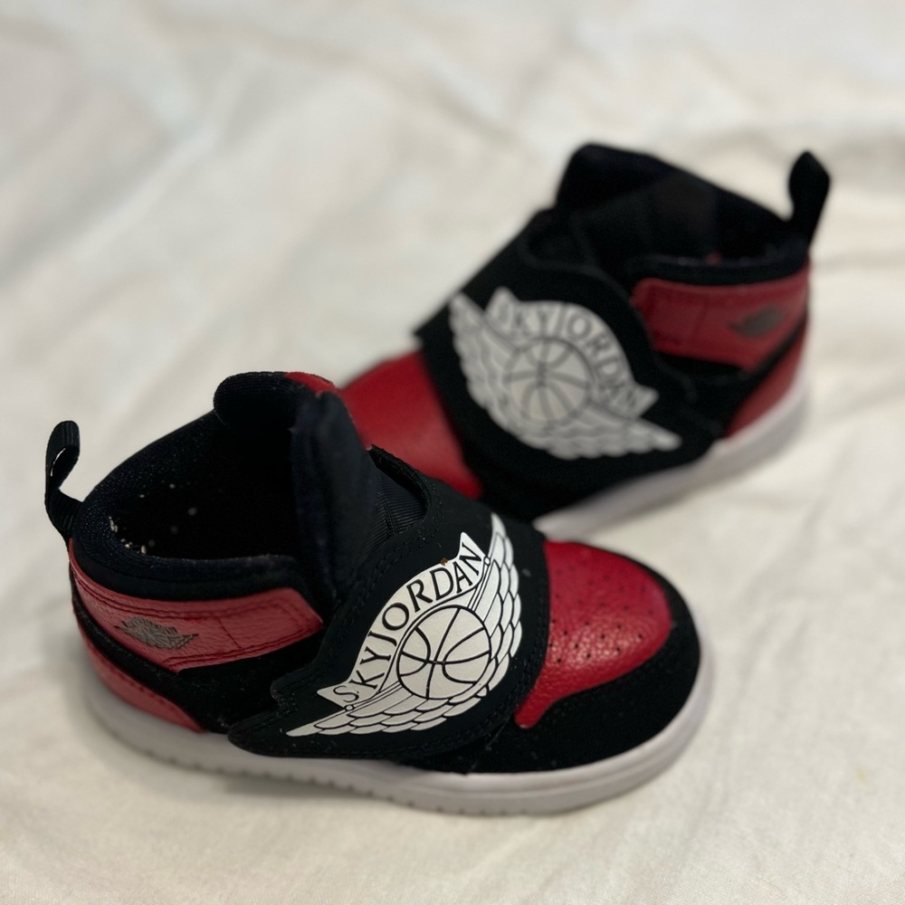 Jordan Sky Jordan 1
